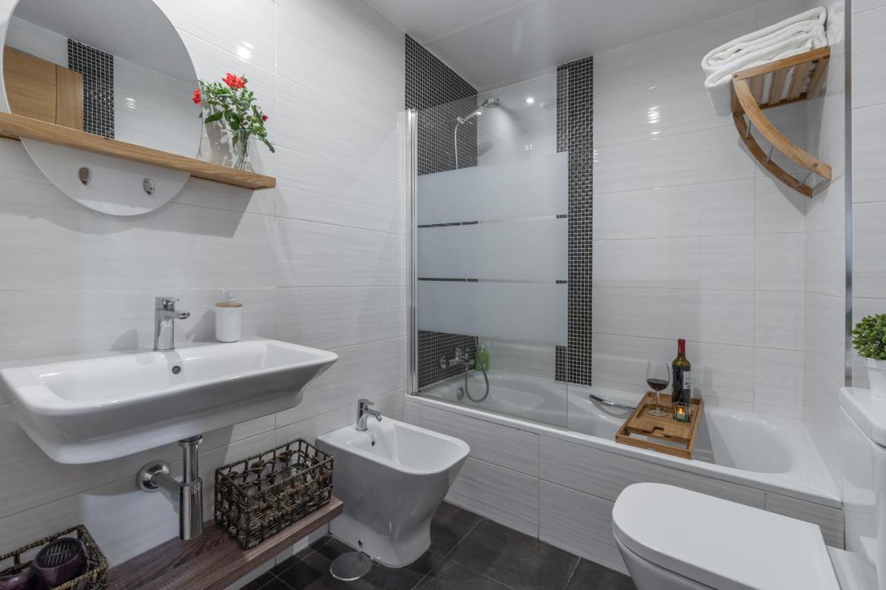 Tuguest Postigo I Catedral Apartment - Free Parking 그라나다 외부 사진